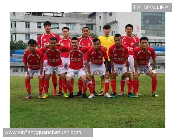 赛后分析重庆足球队与杭州足球队球员个人能力对比与表现评估